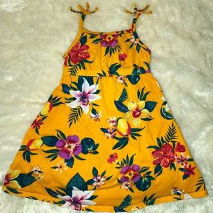 Girls summer dress size 3T
